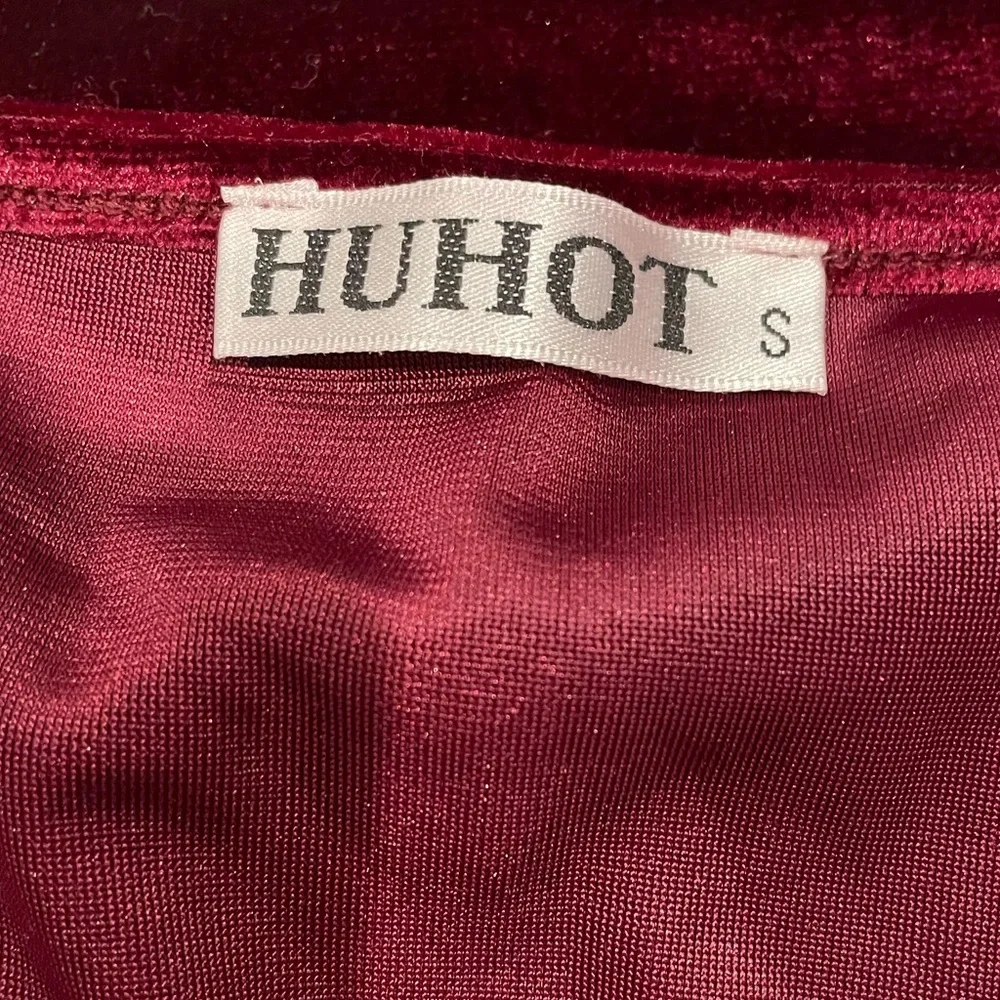 HuHot velvet bodycon ruched cocktail dress - Picture 2 of 5